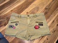 Neuwertige Superdry Shorts für Damen -Gr.M-Khaki Baden-Württemberg - Sindelfingen Vorschau