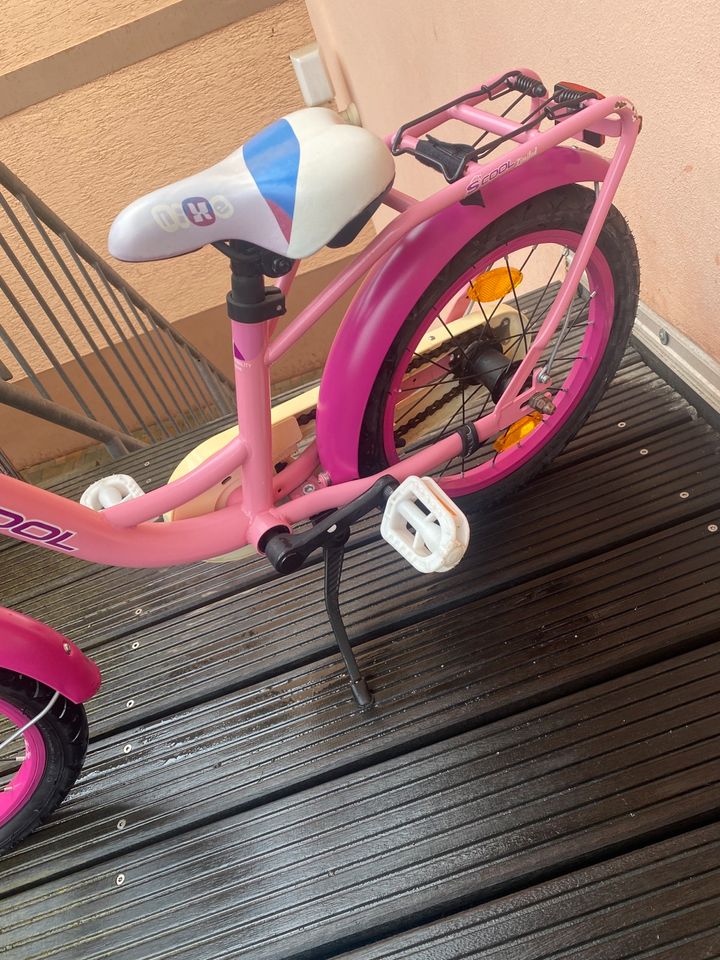 Fahrrad Mädchen Scool Rosa 16 Zoll in Remagen