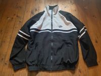 Herren Vintage Nike Trainingsjacke gr. L USA neuwertig Bayern - Schwabmünchen Vorschau