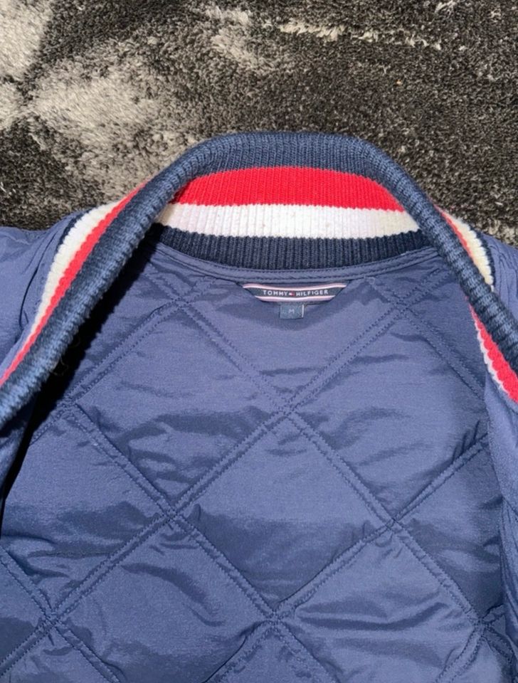 Tommy Hilfiger Jacke in Frechen