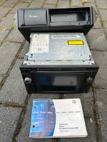 Original VW Passat 3BG 7M Radio CD Navigation mit 6fach Wechsler Hessen - Dillenburg Vorschau