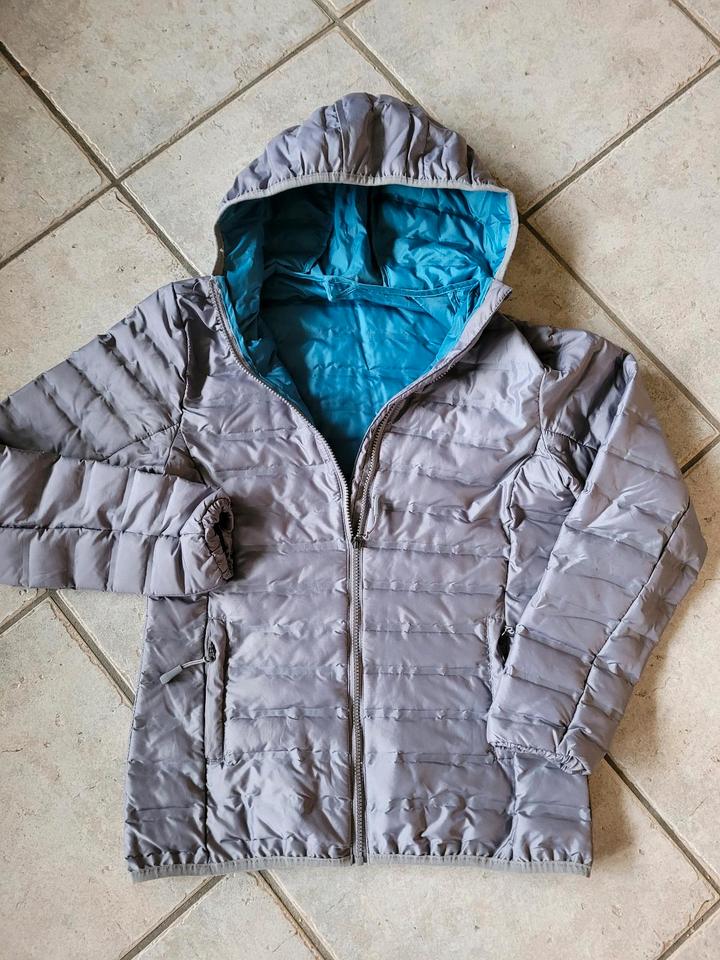 Damen Stepp Jacke Gr 34/36, Übergangsjacke Herbst in Mülheim-Kärlich