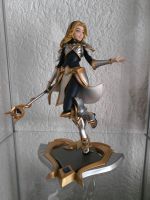 League of Legends Lux Unlocked Statue Rheinland-Pfalz - Otterbach Vorschau