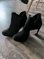 Tamaris Stiefeletten schwarz neu 39 Bayern - Sulzbach-Rosenberg Vorschau