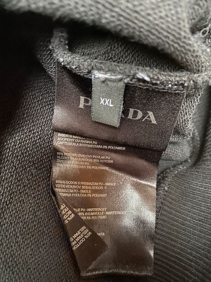 Prada Herren Zipper in Staufen im Breisgau