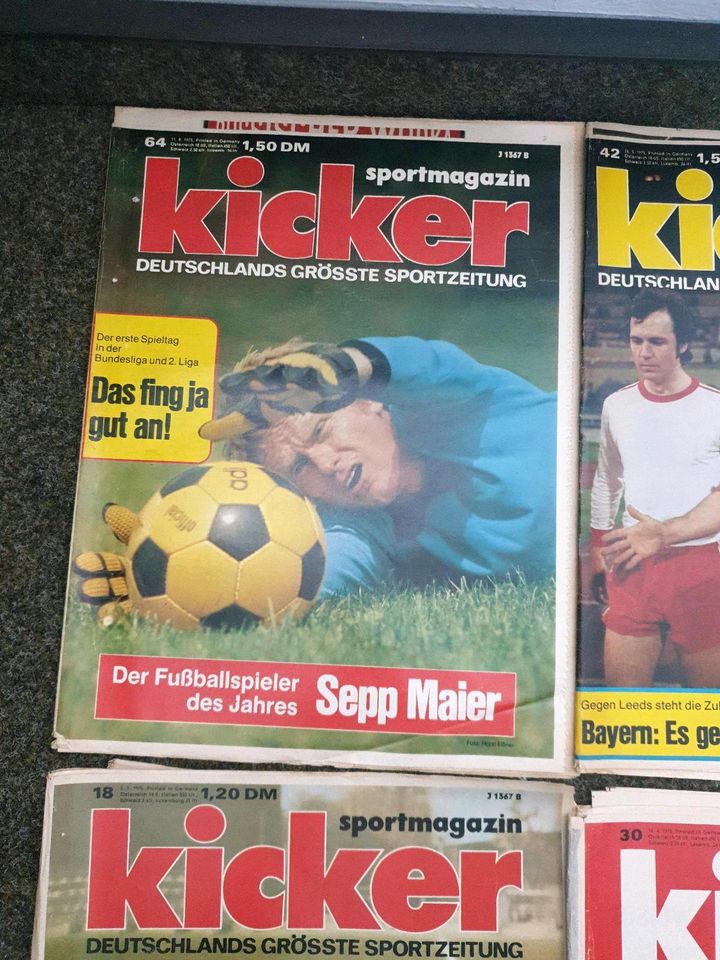 5 alte Hefte Kicker Sportmagazin aus 1975, Beckenbauer,  Bayern in Köln