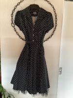 Rockabilly / Hearts & Roses Kleid L / EU 40 Baden-Württemberg - Ludwigsburg Vorschau