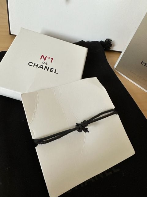 Chanel Armband VIP Keramik Kamelie rot verstellbar NEU in Dresden
