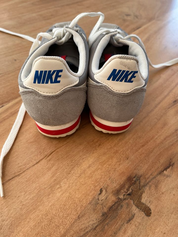 Nike Sneaker, Größe 39 in Hamburg