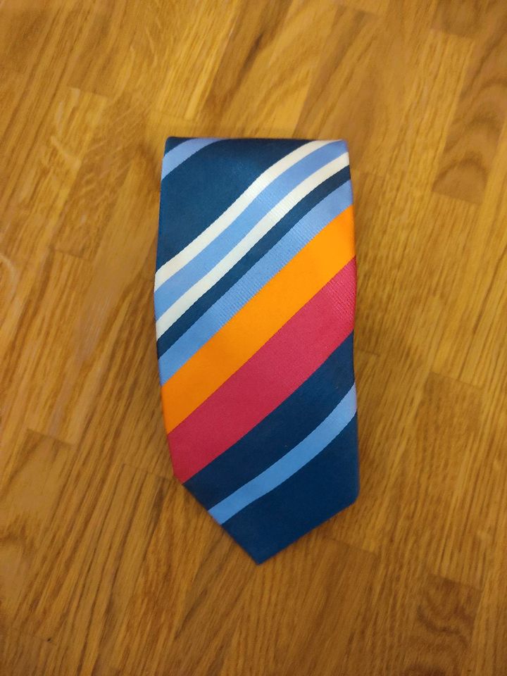 Krawatte / 100% Seide in Würzburg