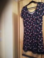 NEUES ungetragenes Kleid von GINA, Gr. 40 Bayern - Hirschaid Vorschau