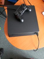 Playstation ps4 slim plus Controller alles funktioniert Berlin - Reinickendorf Vorschau