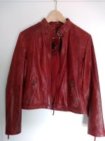 Rote Lederjacke im Bikerstyle Niedersachsen - Wittmund Vorschau