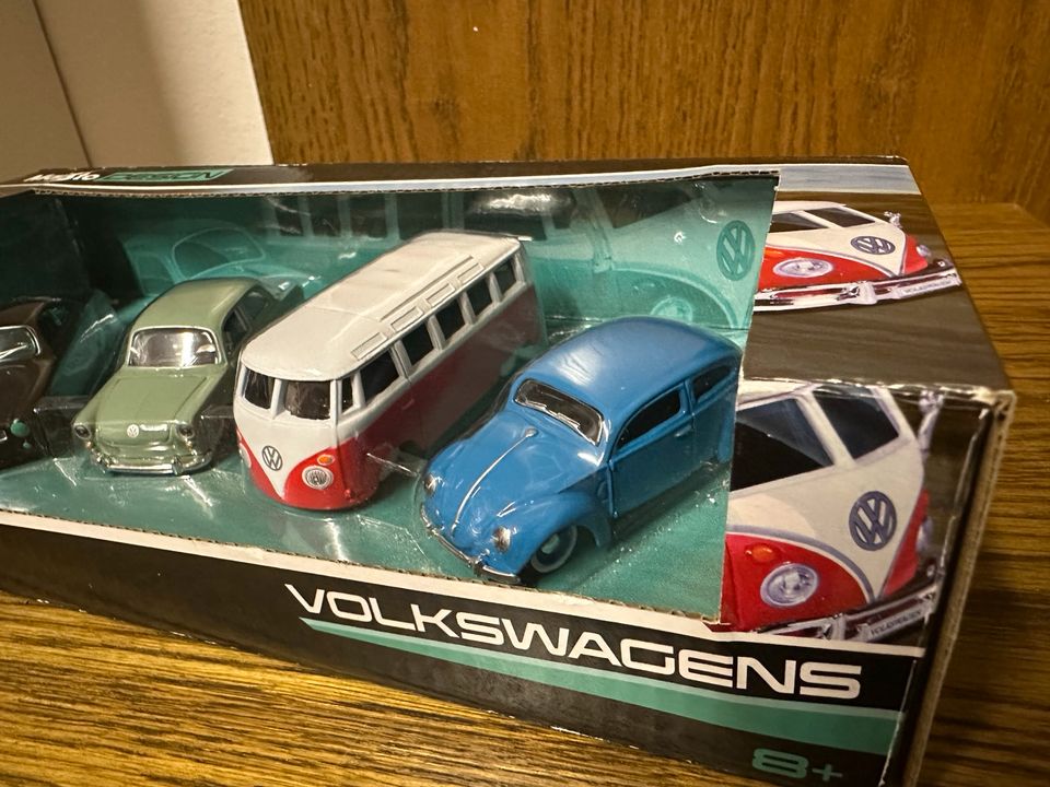 Modellauto-s 1:64 SET Volkswagen-s VW Karmann Käfer T1 maisto in Frankfurt am Main