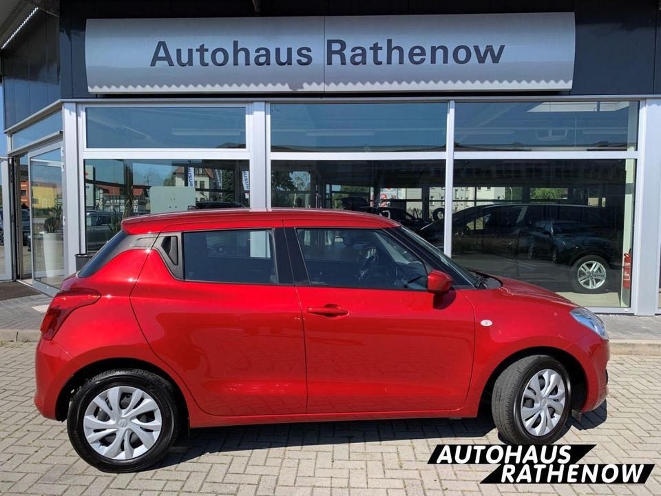 Suzuki Swift Club 1.2 Dualjet EU6d-T LED-Tagfahrlicht M in Stendal