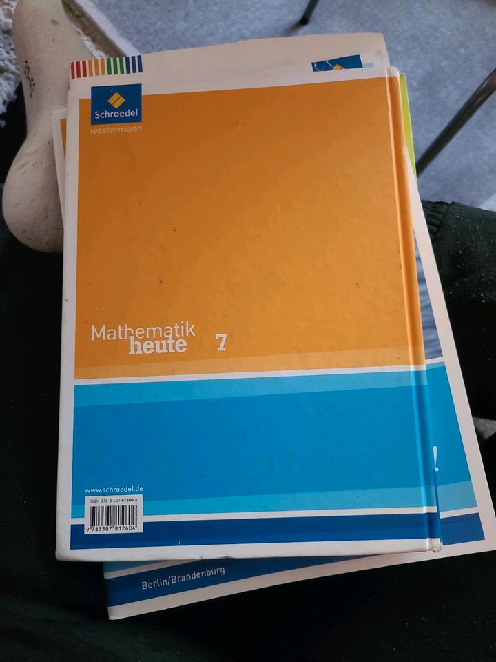 Verschiedene Schulbücher deutsch Mathe Englisch in Berlin