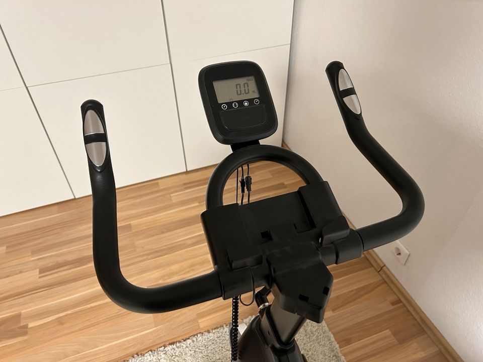 Heimtrainer | Fahrrad | Home Trainer | Fitnessbike | Kaum benutzt in Wörrstadt