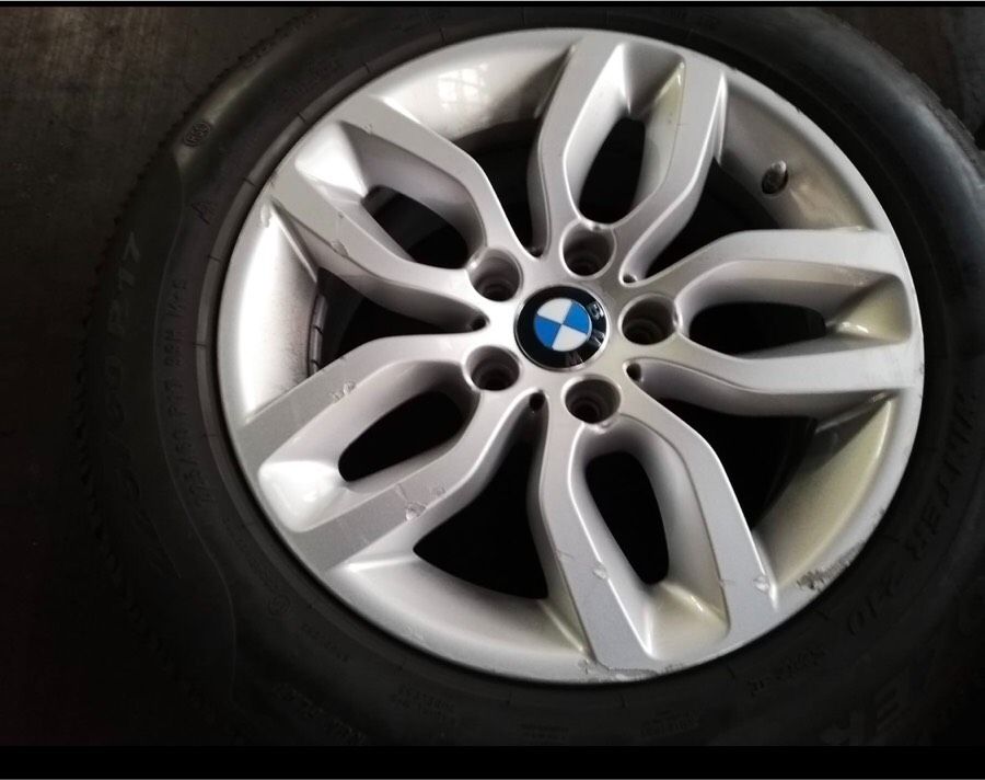 Gebrauchte BMW X3 Alufelgen mit Reifen in Rommerskirchen