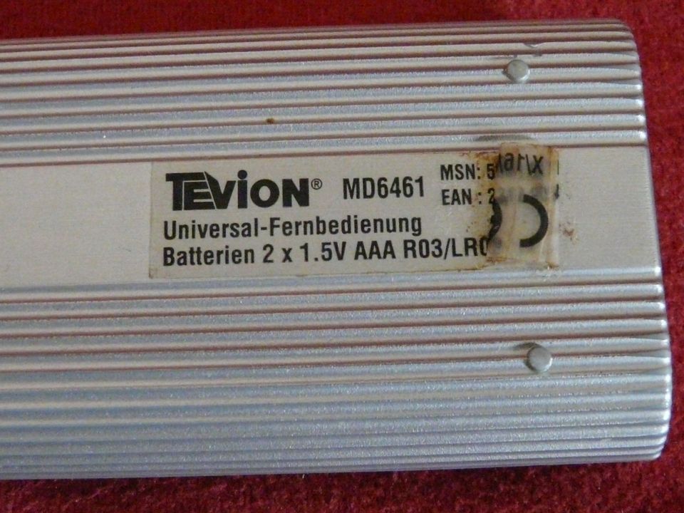 Fernbedienung Universalfernbedienung Tevion MD6461 Philips SBC RU in Schwäbisch Gmünd