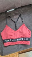 Nike Air Bra neuwertig Baden-Württemberg - Aalen Vorschau