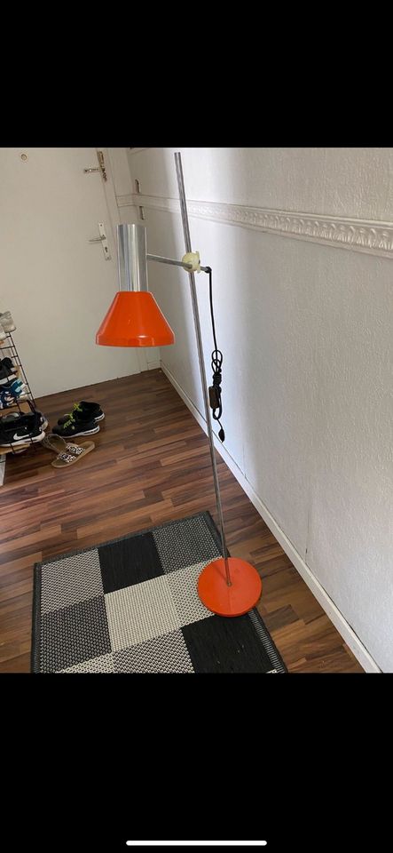 Sehr gute Lampe aus Siebzigerjahre in Wuppertal