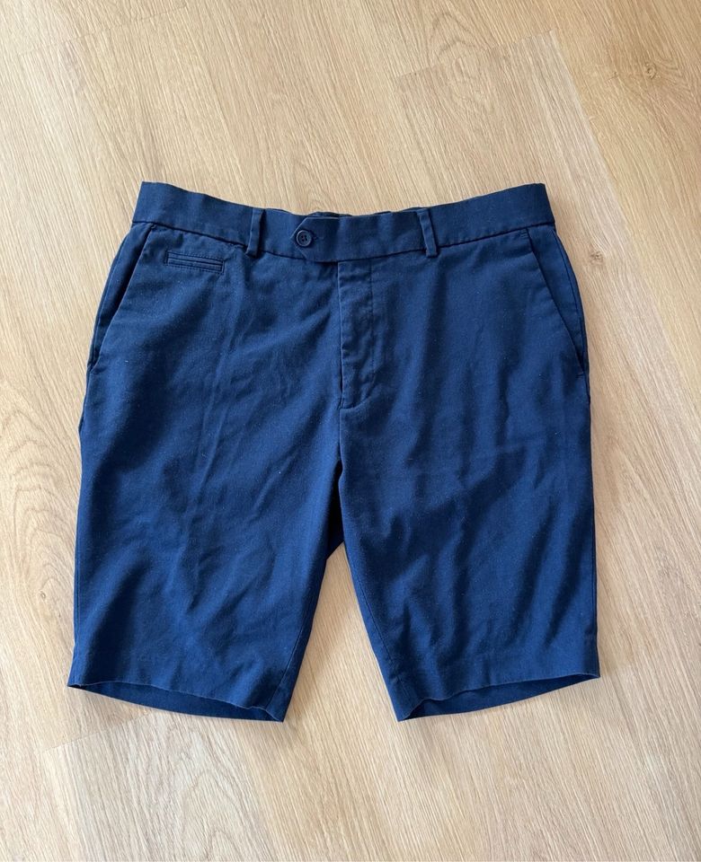 Asos Design kurze Hose Herren W34 / S blau **TOP** in Laupheim