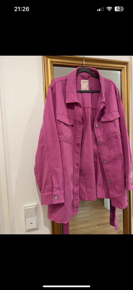 Esprit Jeansjacke neu in Bremen