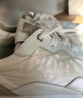 Högl Sneaker Perlmutt Optik Neu! Bayern - Landsberg (Lech) Vorschau