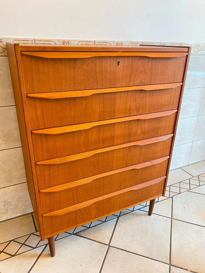 SCHUBLADEN KOMMODE TEAK HIGHBOARD DÄNEMARK MID CENTURY 60er in Berlin