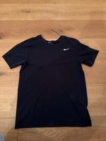 Nike Tshirt Schwarz S Niedersachsen - Braunschweig Vorschau