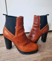 Stiefeletten Tommy Hilfiger Gr.40 Sachsen-Anhalt - Magdeburg Vorschau