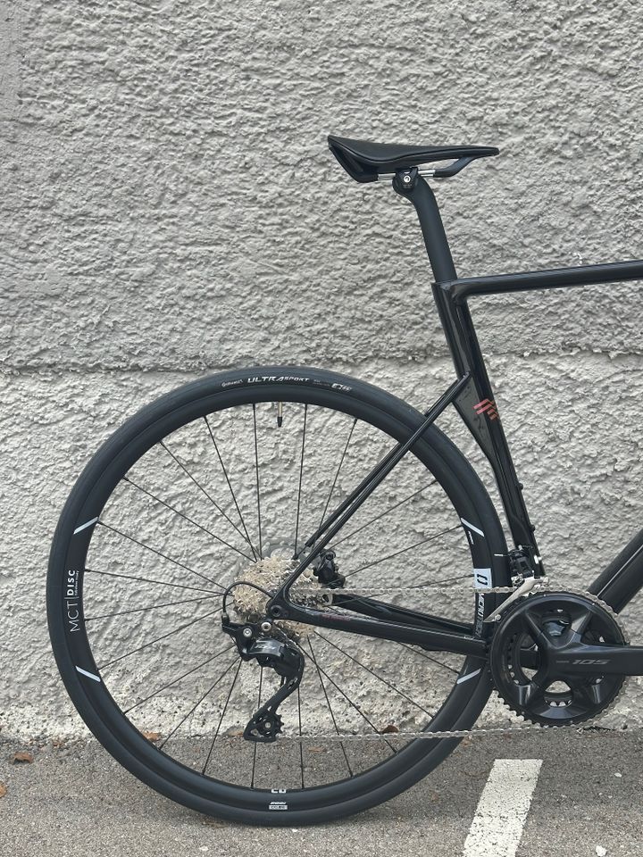 !NEU! Basso Venta R RH56 Magma Black Shimano 105 **DIV.GRÖßEN/VERSAND** in Rosenheim