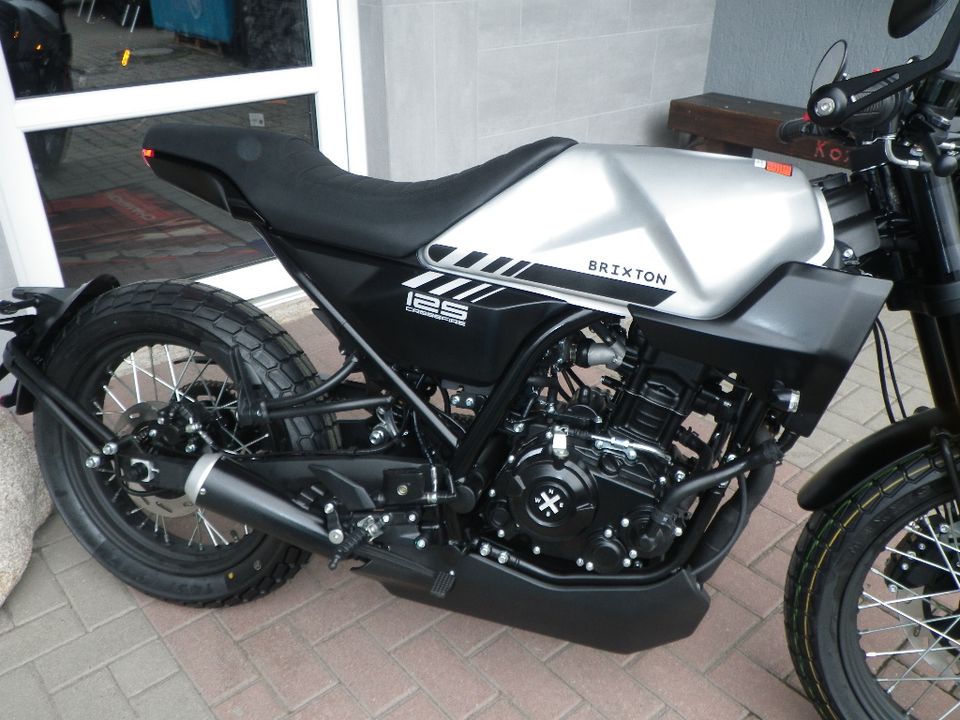 Brixton Crossfire 125 ABS Caferacer neues Modell in Hasselfelde