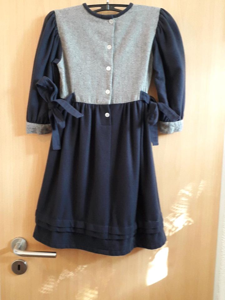 Kinder Mädchen Dirndl Trachtenkleid Landhaus Kleid Gr. 110 116 in Regenstauf