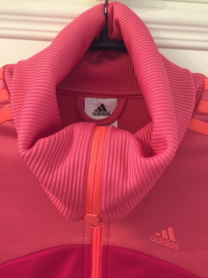 adidas Trainingsjacke für Mädchen Pink mit Neon Größe 164 in Ebersberg
