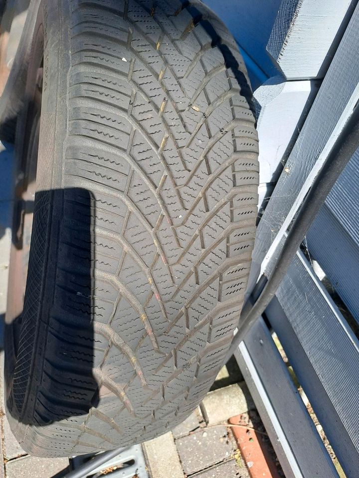 Winterreifen 195/65 R 15 T  2x2 in Eddelak