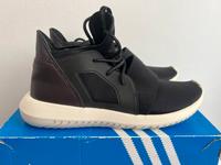 Adidas Tubular Defiant W Schuhe sneakers schwarz 38 2/3 neu Wandsbek - Hamburg Marienthal Vorschau