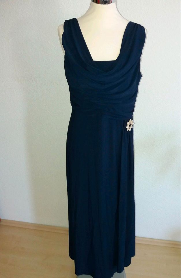 Kleid elegant,  Gr.44, dkl.blau in Ottobrunn