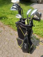 Wilson Bag + 11 Schläger mit Zieh Trolley 2 Rad Kr. München - Oberschleißheim Vorschau