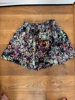 Süßer Mini Rock, H&M, Größe 40 Düsseldorf - Friedrichstadt Vorschau