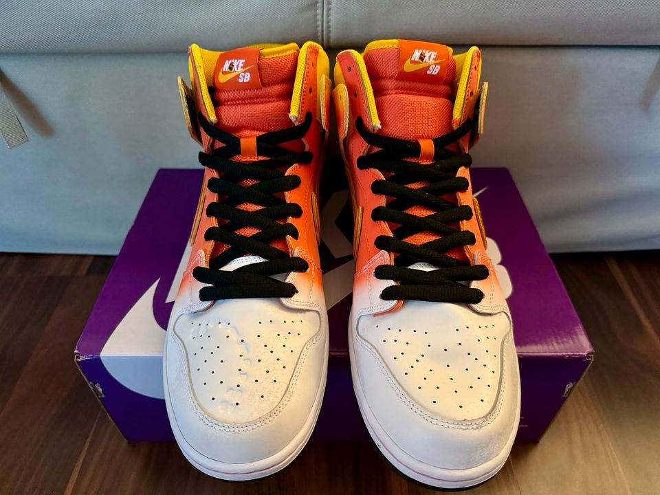 NIKE SB DUNK HIGH US 14 48,5 Candy Corn Air Jordan 1 3 4 Travis in Potsdam