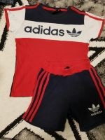 Set Adidas Kurze Hose und Shirt Gr 110/116 Bayern - Kirchroth Vorschau