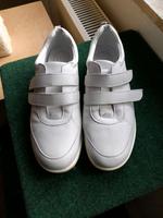 Damen  Schuh  weiss Gr.39 Marke  Leather shoes Hessen - Ehringshausen Vorschau