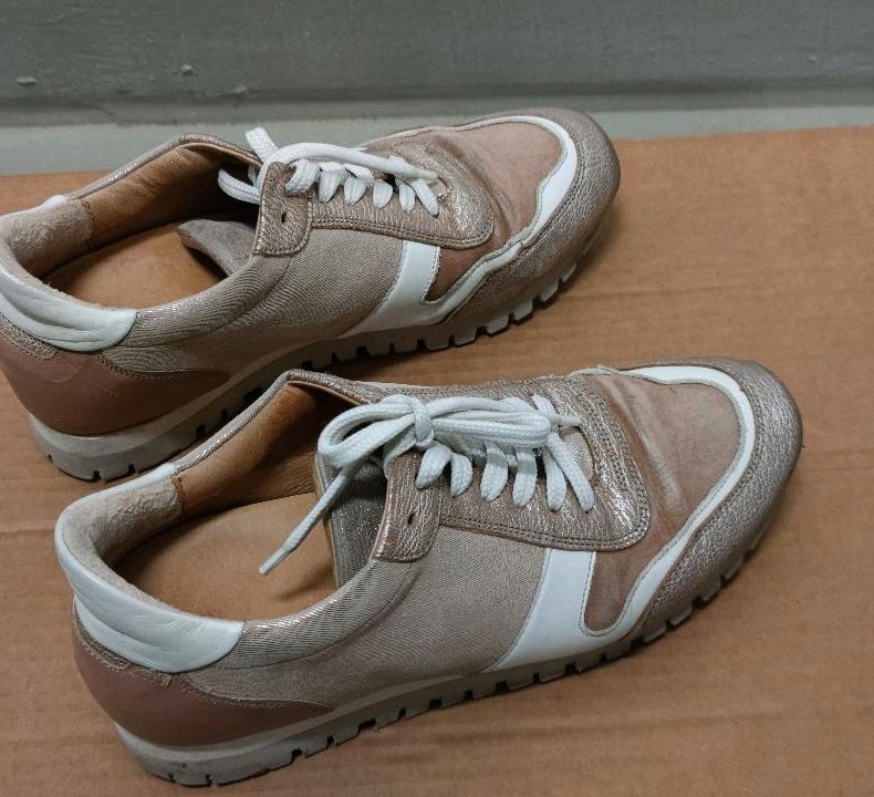 Leder Sneaker von Lloyd Größe 38 in Bonn