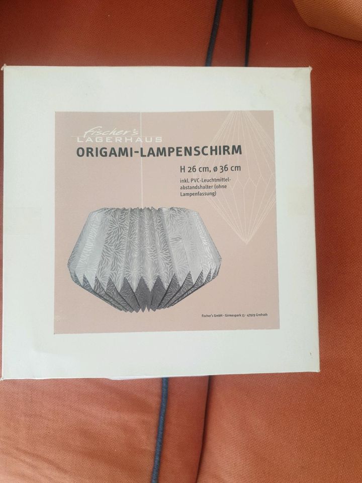 Lampe, Lampenschirm neu in Viersen