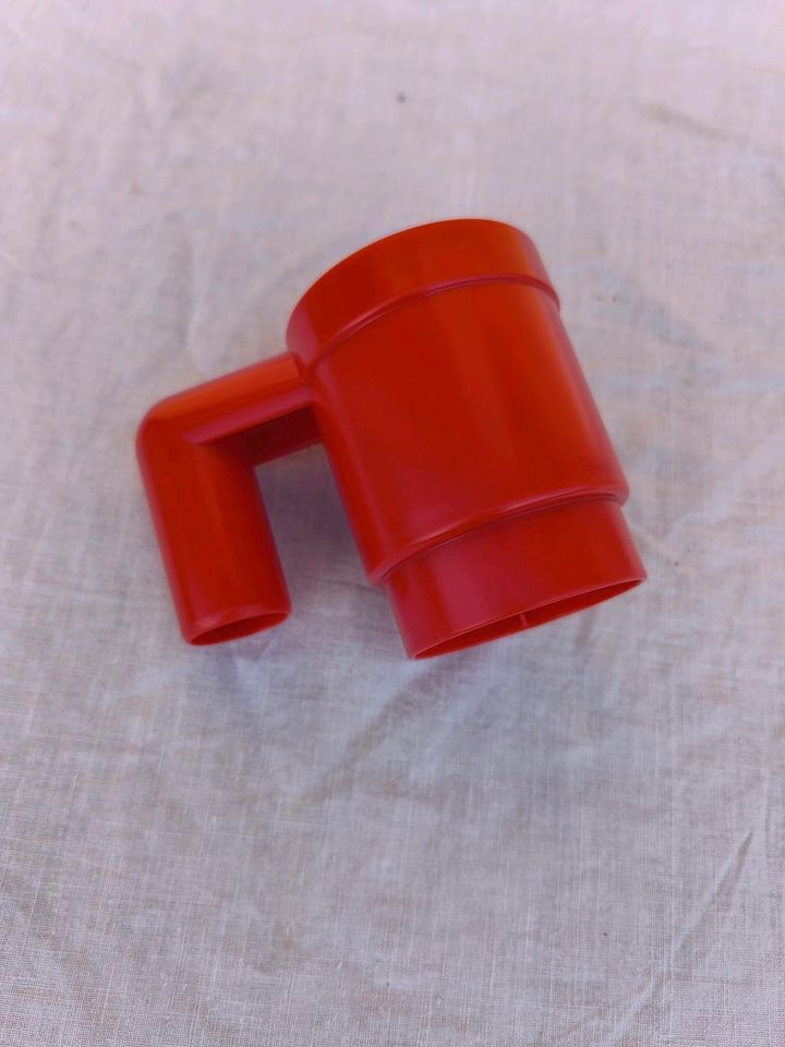 Lego Tasse Becher rot in Eberswalde