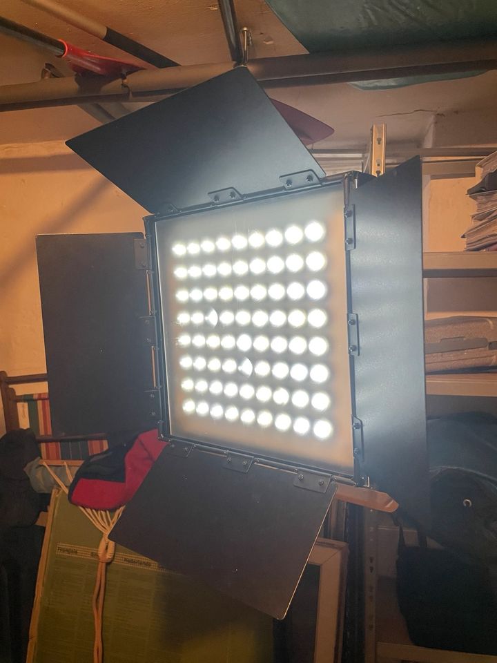 2x LED Lightpanel Filmlampe Beamlight 72 Arbeitslampe in Stuttgart