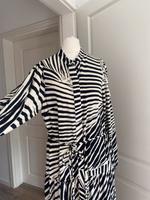 H&M neu Gr S langes Kleid mit Pufferärmeln Kleid Boho Print neu Hessen - Hünstetten Vorschau