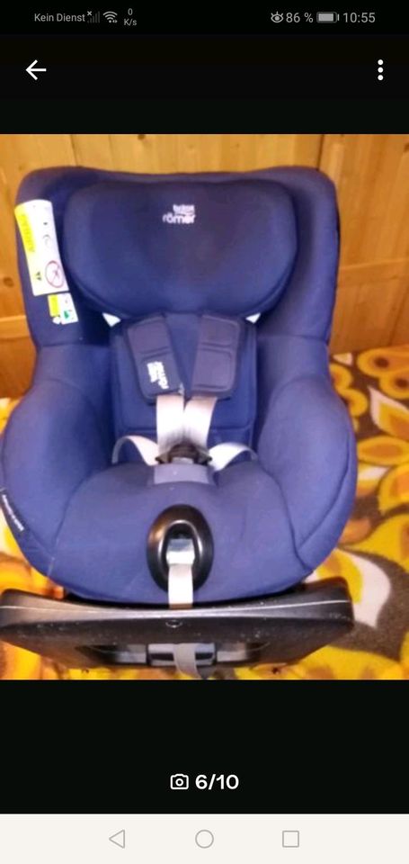 Britax Römer Autokindersitz Swingfix M i-Size mit Isofix-Halterg. in Breesen