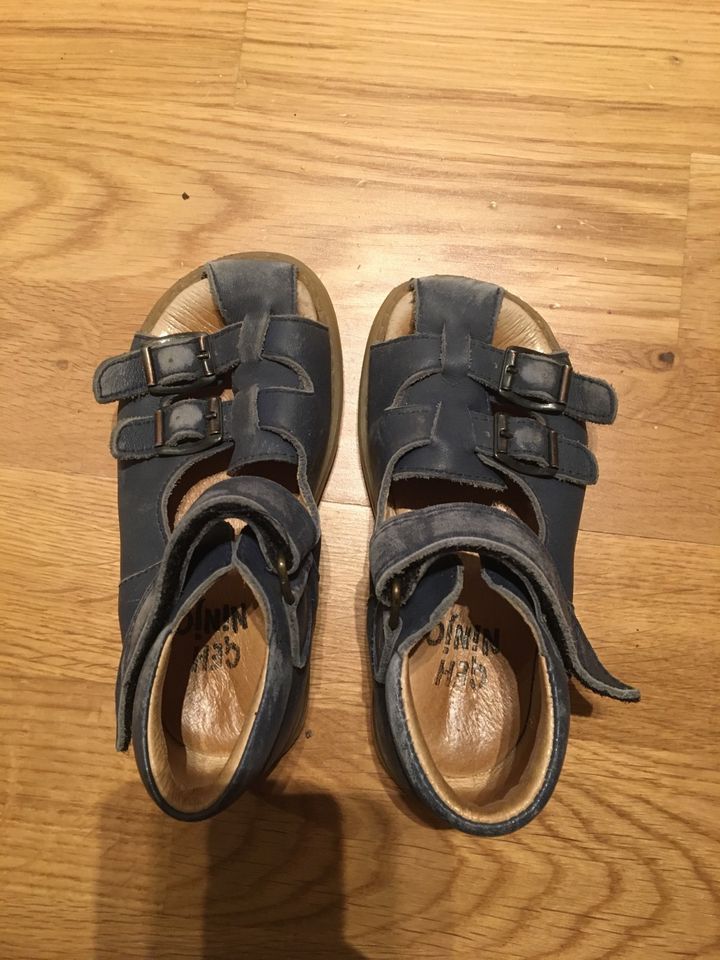 Geh Ninjo Sandalen Gr 25 in München